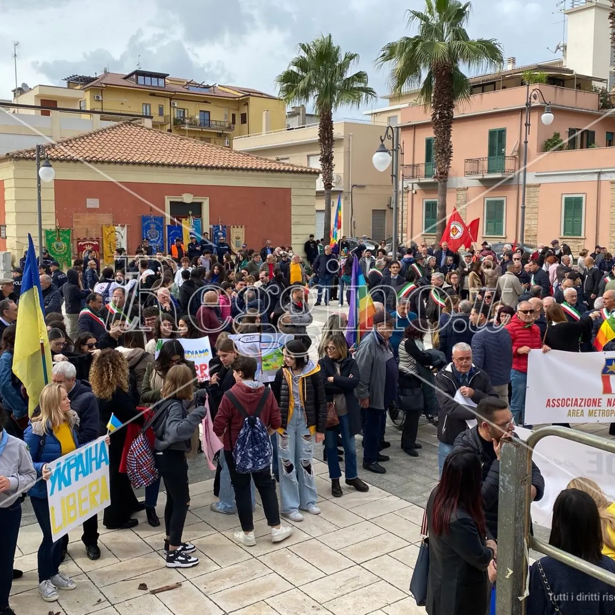 Guerra in Ucraina, a Locri un corteo per chiedere la pace