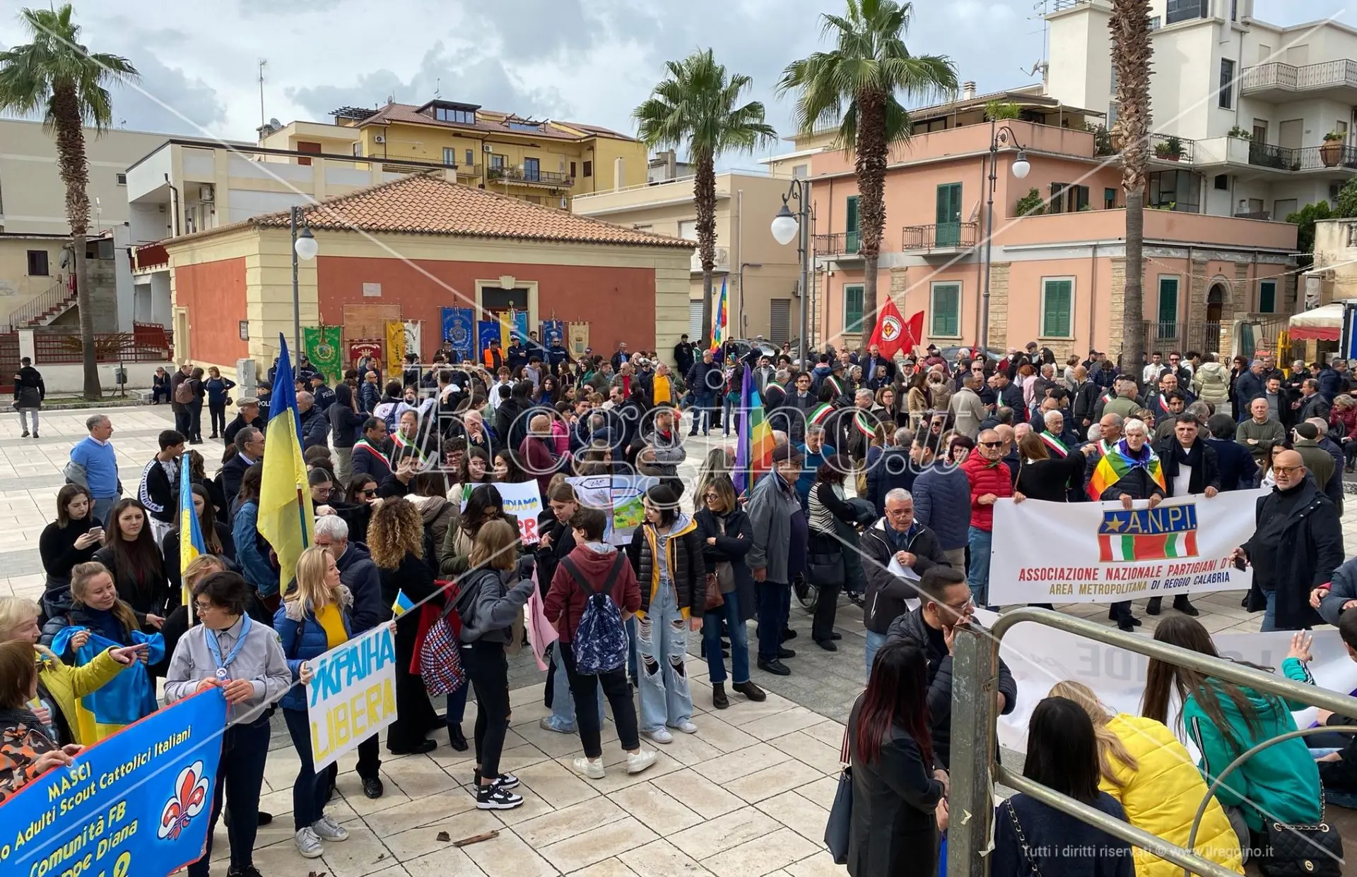 Guerra in Ucraina, a Locri un corteo per chiedere la pace