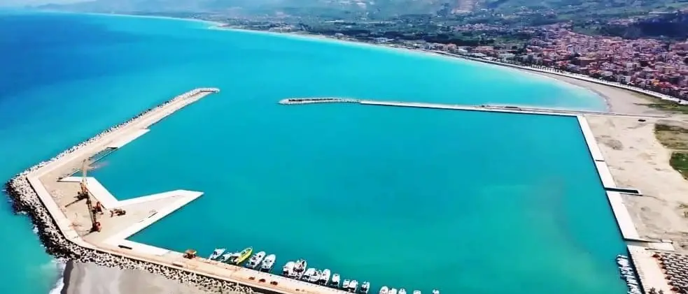 Controlli antimafia nei cantieri, accesso ispettivo al porto di Sant'Agata di Militello