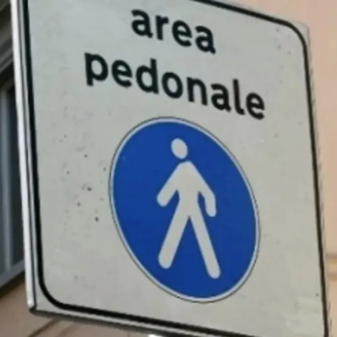 Isola pedonale a Messina, ieri sera la prima: fioccano le multe