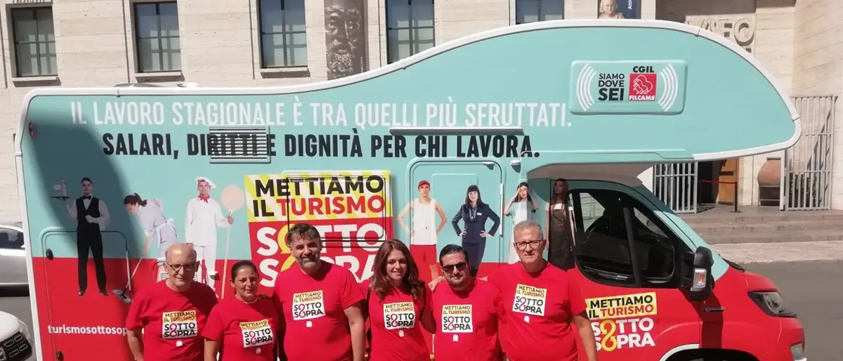 Reggio, Valentino (Filcams Cgil): «Basta sfruttamento del lavoro nel settore turistico»