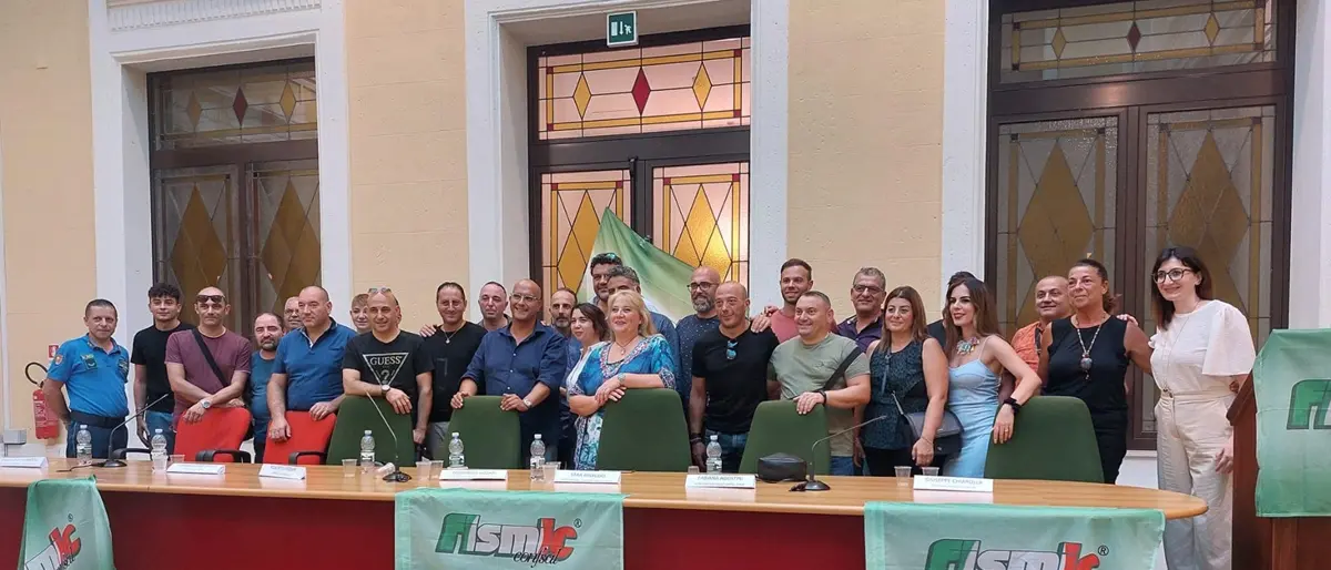 Reggio, Fismic e USB contro Phoenix Logistic: «Violati i diritti»