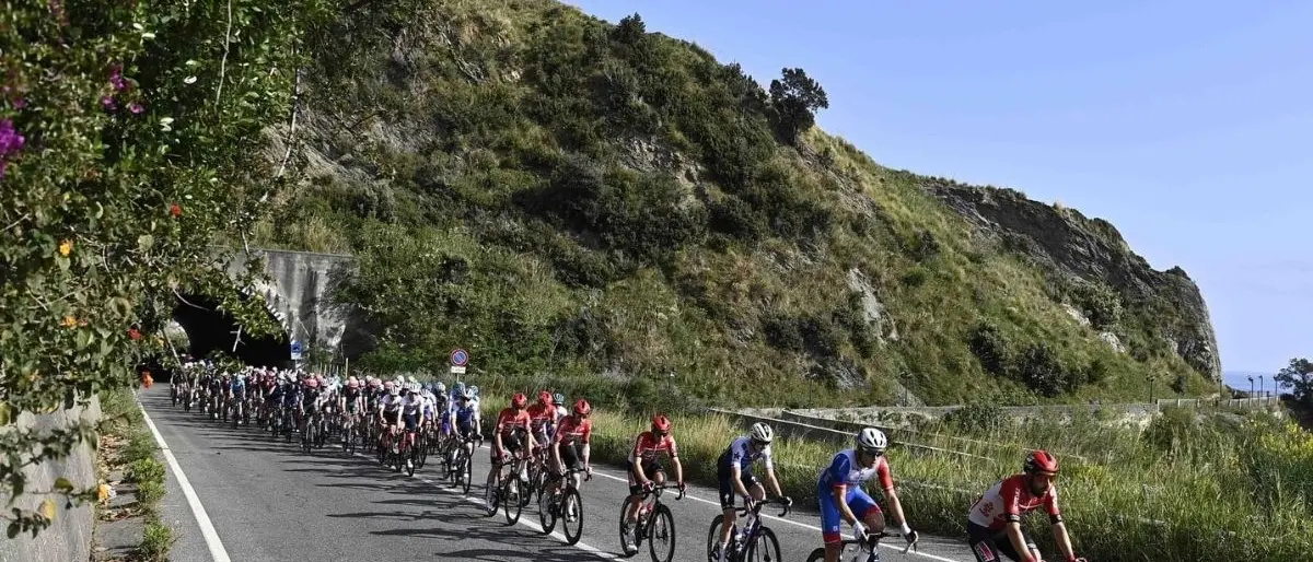 Giro d’Italia 2023, Calabria di nuovo esclusa: non ospiterà alcuna tappa