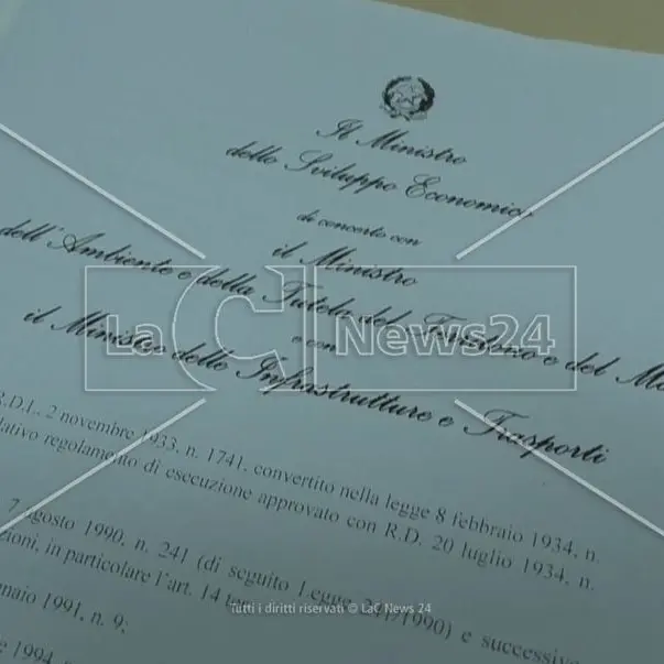 Rigassificatore di Gioia Tauro, autorizzazioni del 2012 possibili anche grazie ai comuni sciolti per mafia