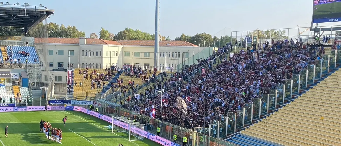 Reggina, tifosi da urlo sia in casa che fuori: la statistica