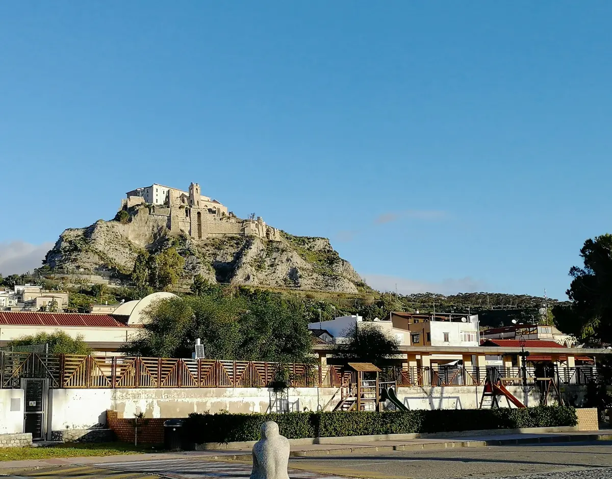 Roccella Jonica, Parco Giochi e Area Fitness sul lungomare: consegnati i lavori di riqualificazione