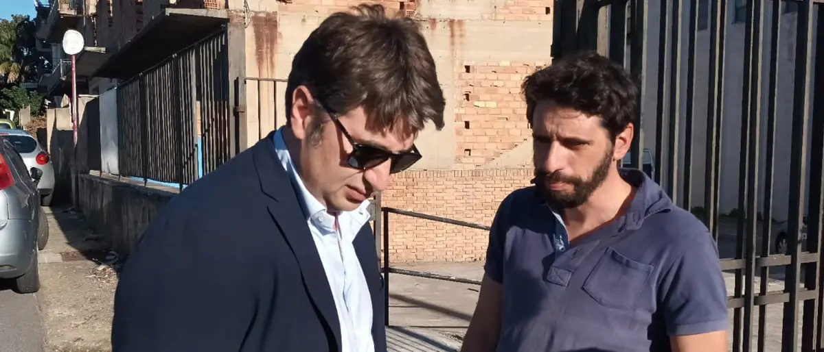 Migranti a Reggio, Lo Schiavo e Pazzano in visita alla scuola “Boccioni”