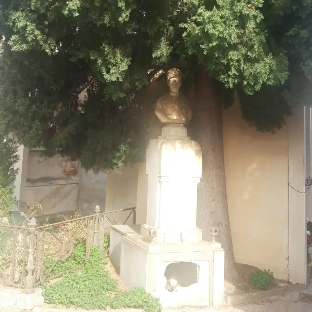 Reggio, profanata la tomba dell'eroe di guerra Antonino Panella