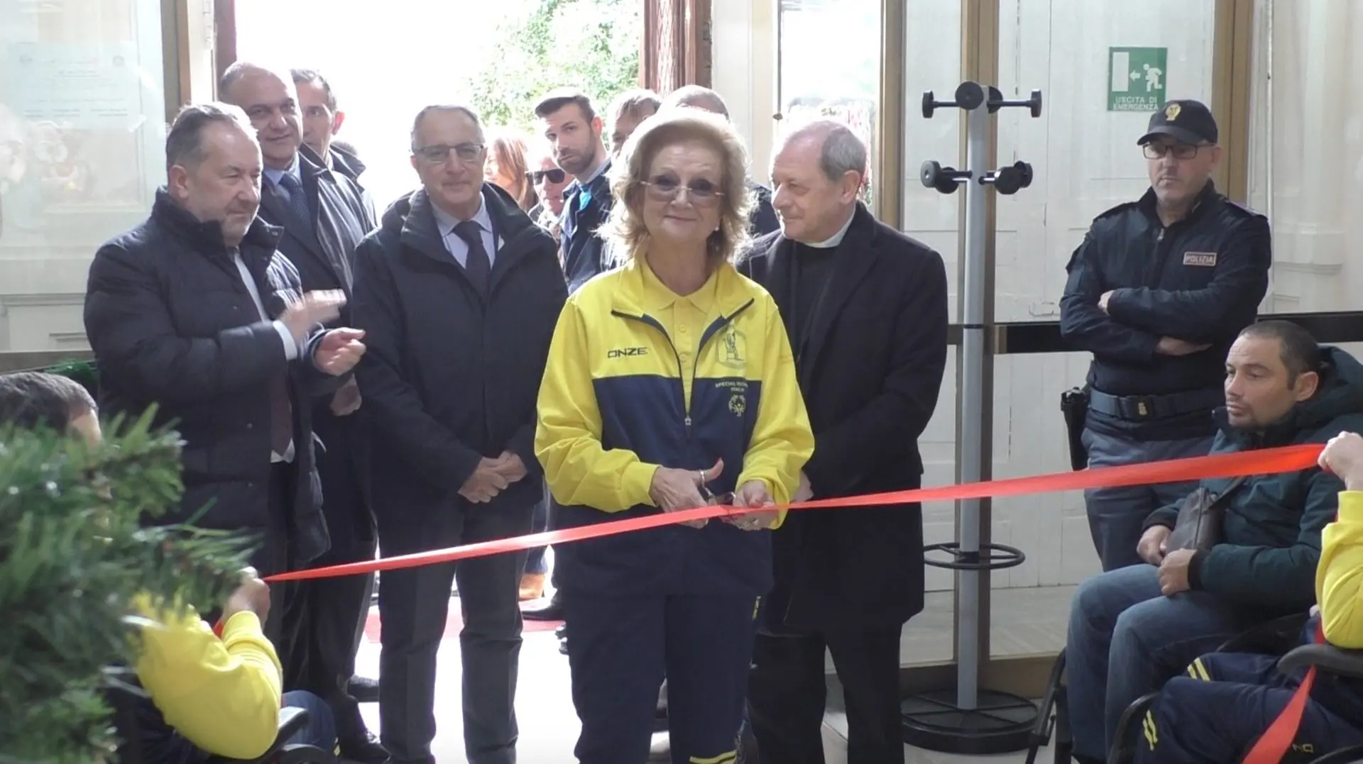 Locri, la Fondazione Zappia abbraccia i Girasoli della Locride