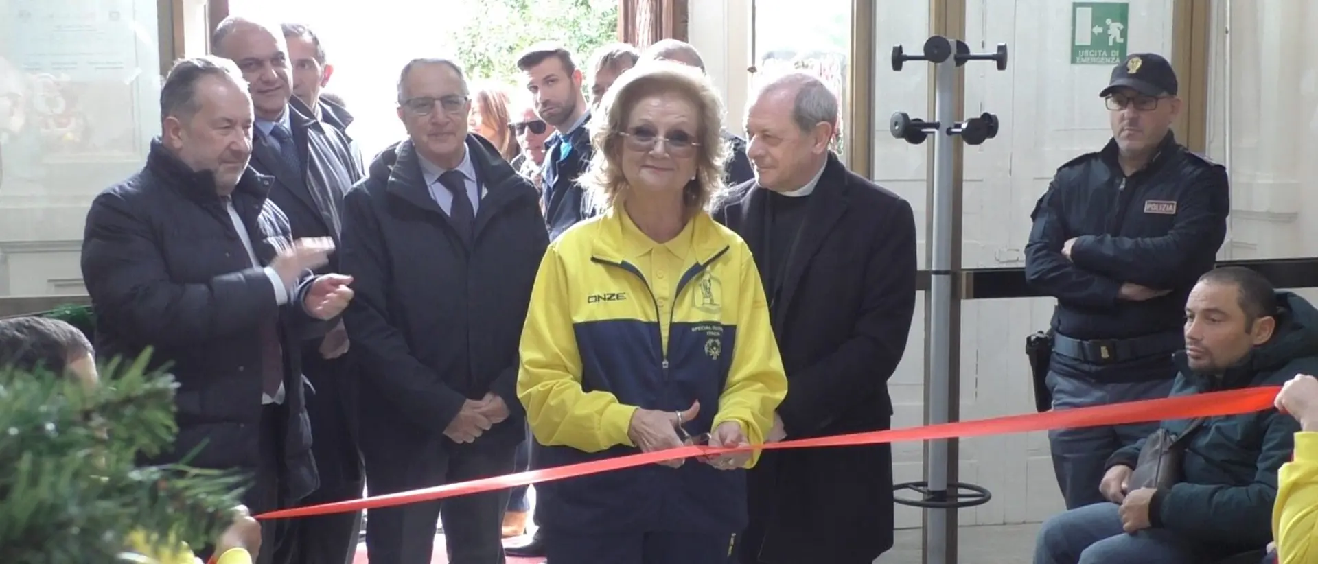 Locri, la Fondazione Zappia abbraccia i Girasoli della Locride