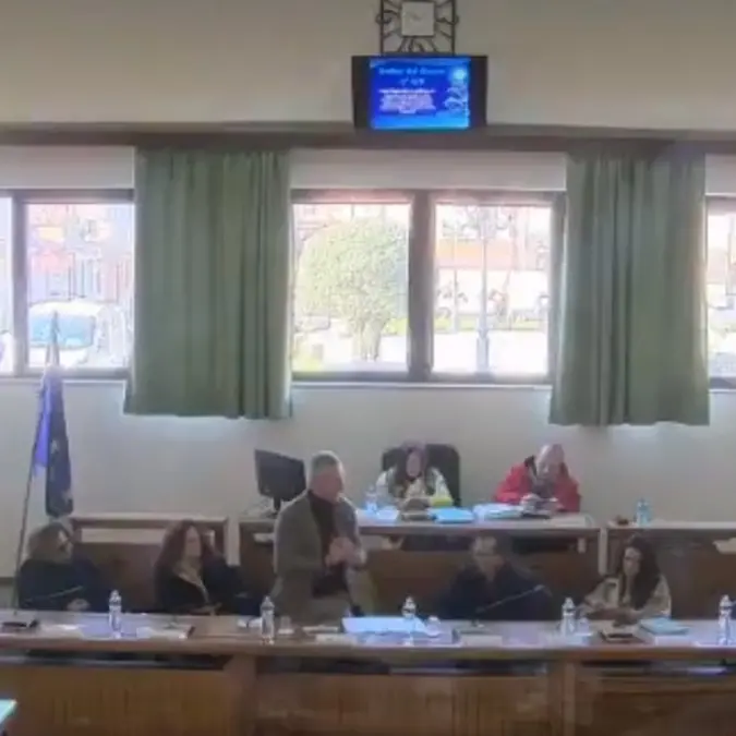 Taurianova, il Consiglio comunale approva il bilancio tra le polemiche