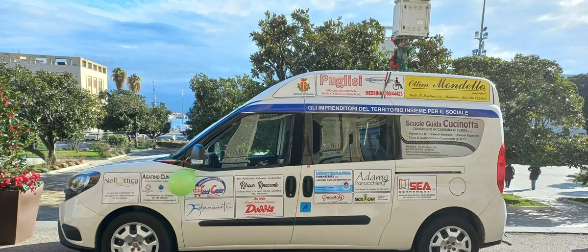 Messina, consegnato il secondo veicolo per persone con ridotta mobilità
