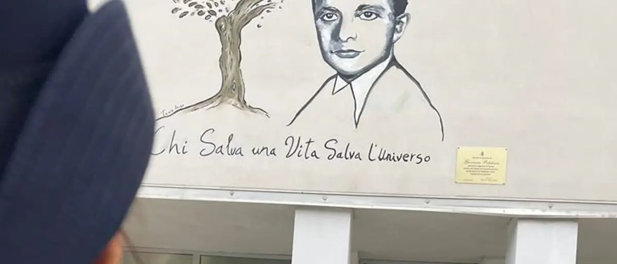 A Gioia Tauro un murales per ricordare il questore di Fiume Giovanni Palatucci