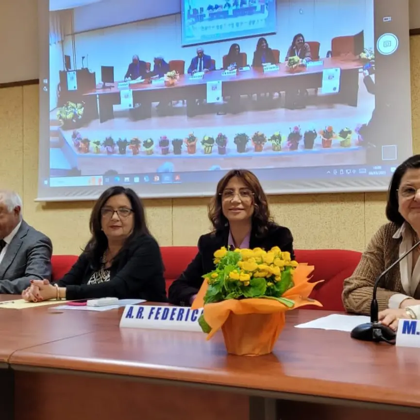 Reggio, “Quando la medicina è donna”: l’Ordine dei medici sottolinea disuguaglianza e discriminazioni in sanità