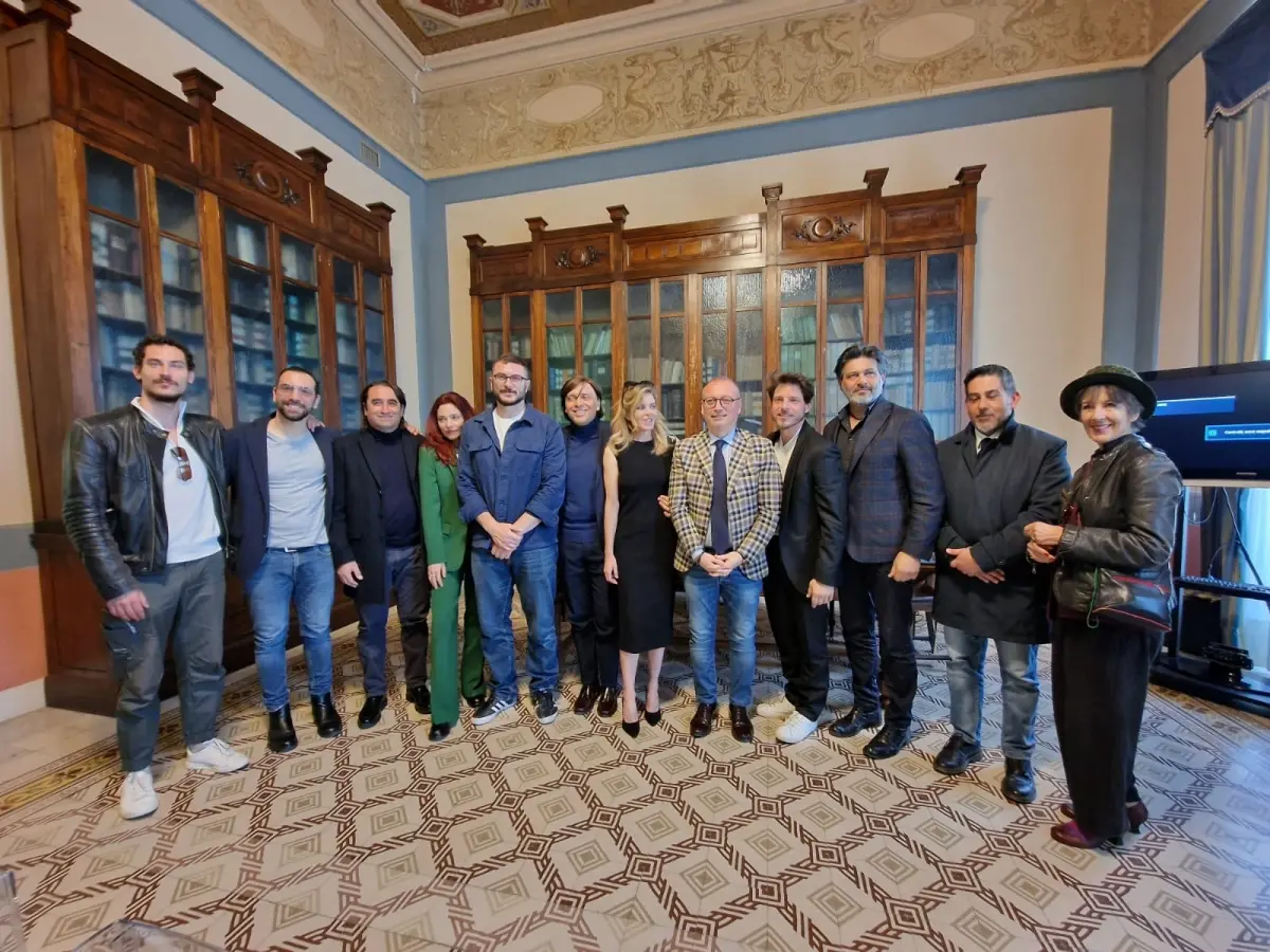 Basta ‘ndrangheta, “Buio come il cuore” proietta Reggio nelle atmosfere fumose del cinema noir | FOTOGALLERY