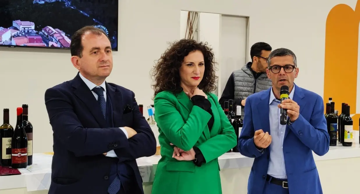 I vini e i prodotti identitari della Città Metropolitana di Reggio Calabria protagonisti al Vinitaly 2023