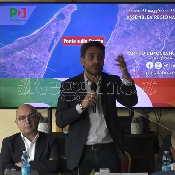 “No” al Ponte e segreteria politica, le scelte dell’Assemblea regionale del Pd