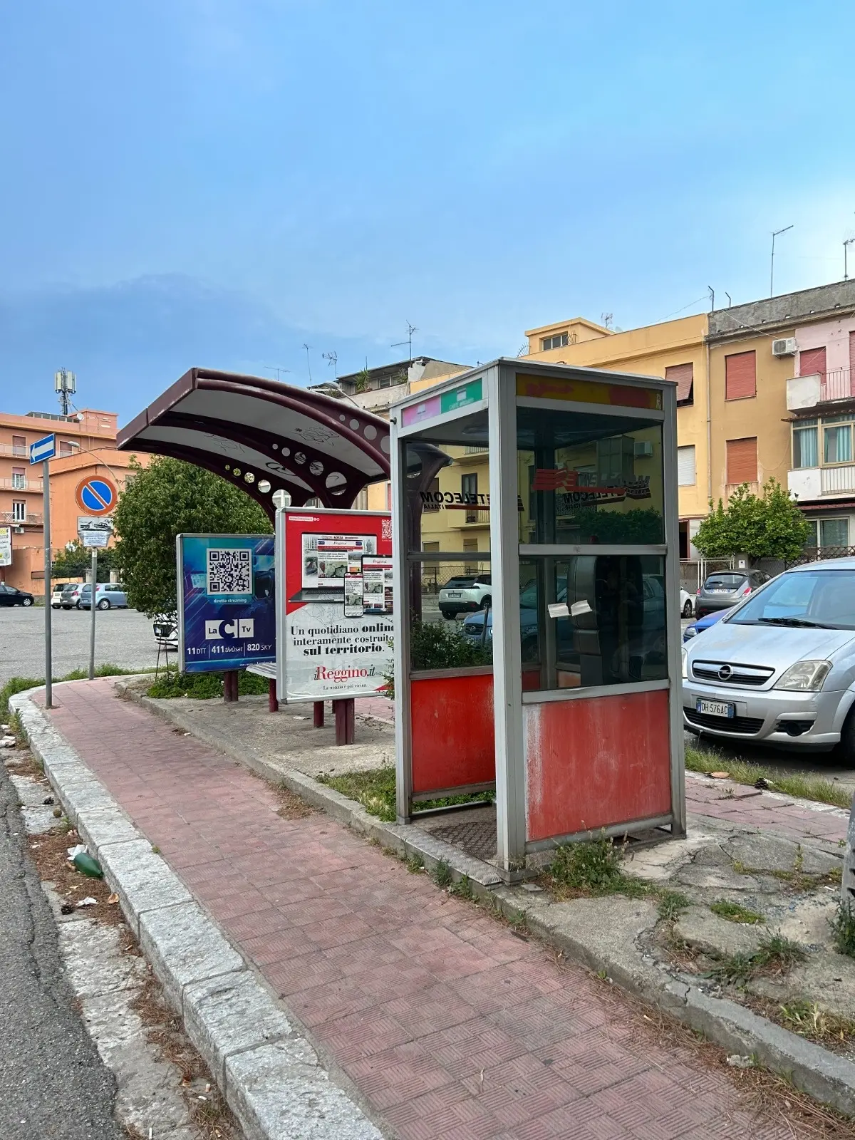 Addio alle cabine telefoniche: ma possono essere \"salvate\"