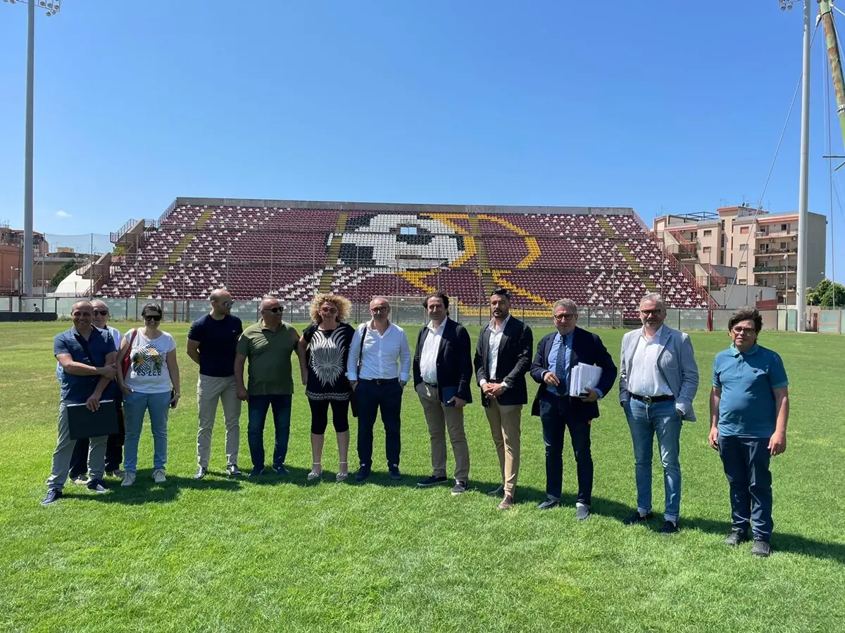 Stadio Granillo, al via i lavori per l'efficientamento energetico e il sistema d'illuminazione