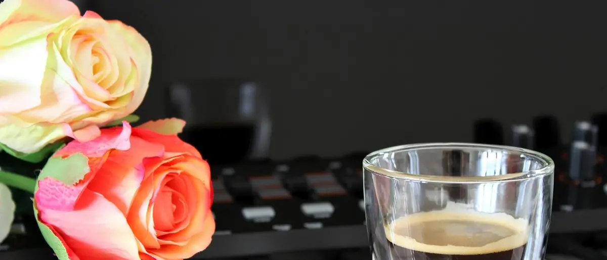 DE GUSTIBUS | Gassosa al caffè: una “perversione frizzante” made in Calabria