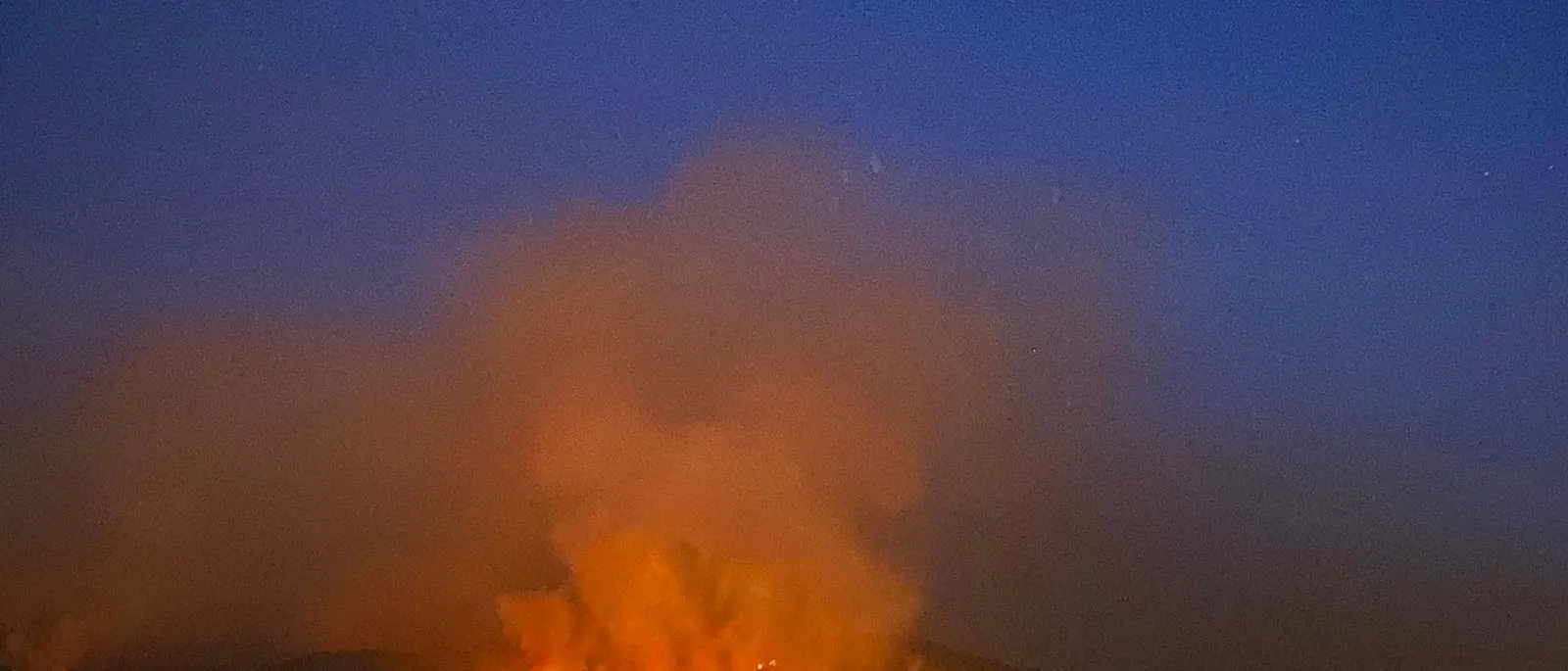 Emergenza incendi a Reggio, Cgil: «Vigili del fuoco,come ogni anno pochi, oberati di lavoro ed al limite di esaurimento fisico»