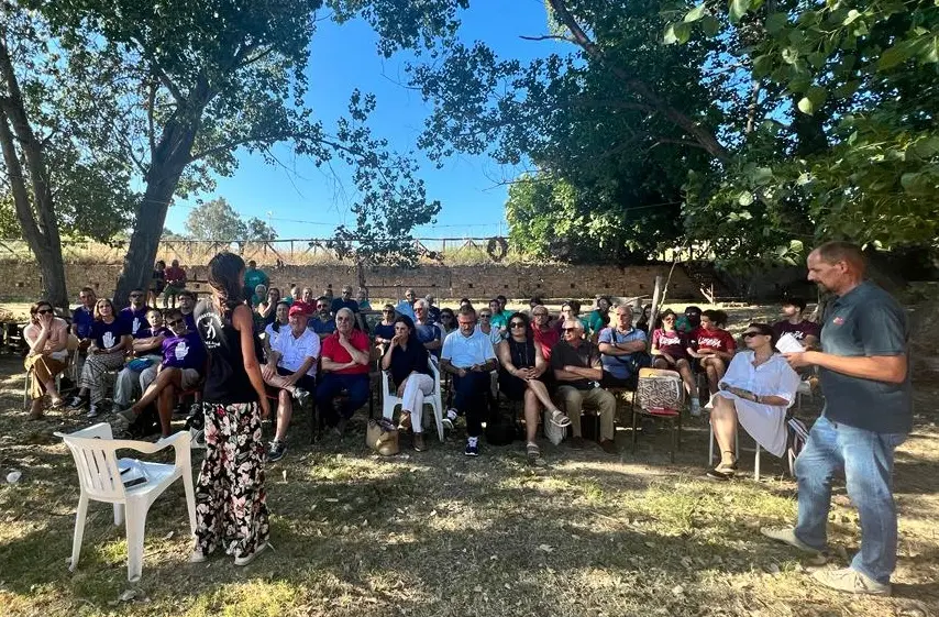 Polistena, campi della legalità: lo Spi nazionale incontra i volontari