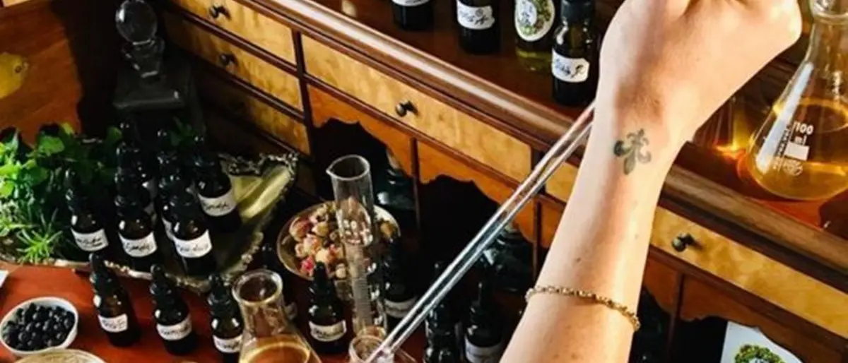 STORIE DI ARTI & MESTIERI| Taerre d’Amuà, la Calabria inebriante dell’alchimista dei sensi Antonio Familiari