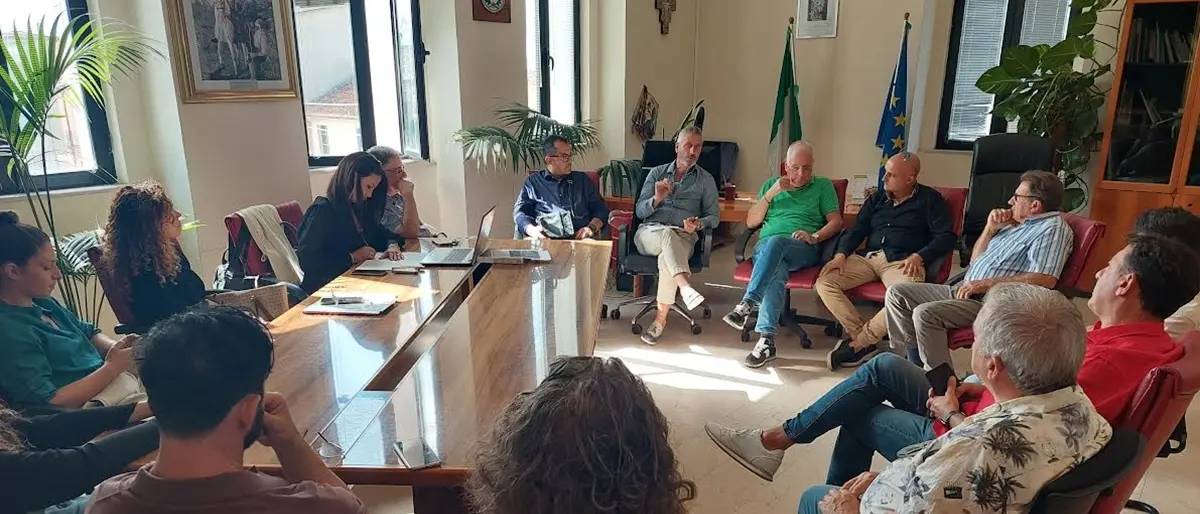 Taurianova, la Giunta incontra la delegazione di San Martino guidata dal parroco