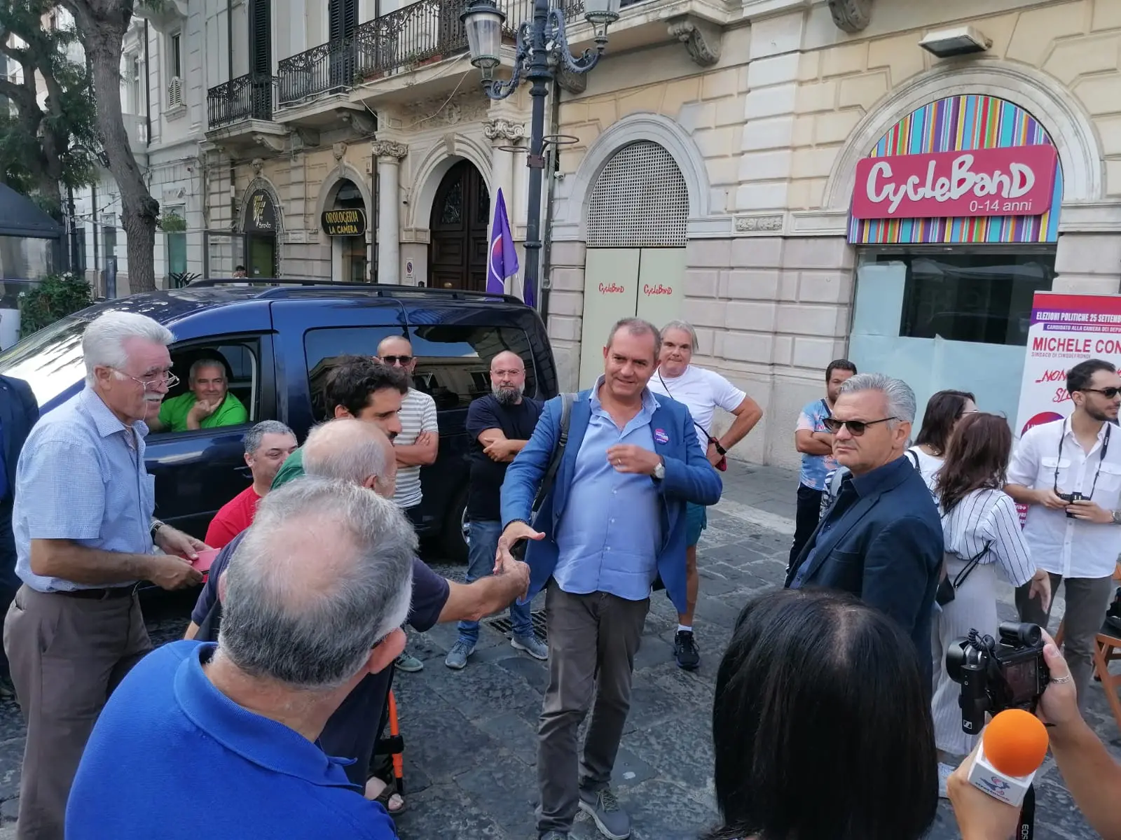 Politiche 2022, de Magistris a Reggio: «Siamo gli unici a non volere l’Autonomia differenziata»