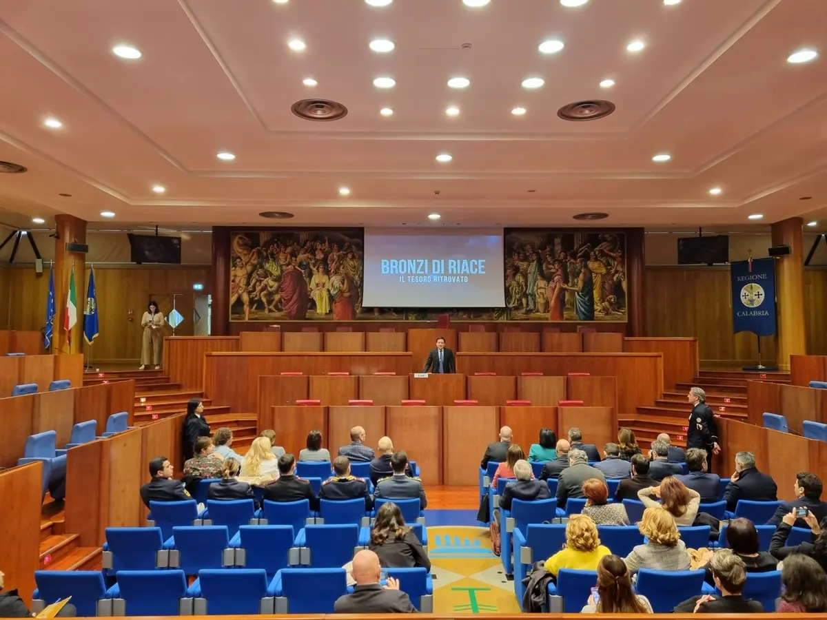 Docufilm Rai sui Bronzi, Varì: «Così viaggeranno in tutto il mondo» - VIDEO