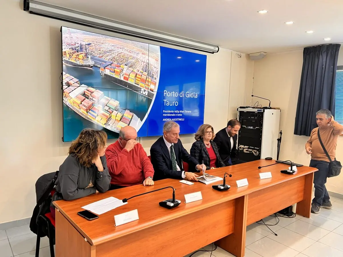 Porto di Gioia Tauro, Agostinelli conferma la posizione leader nel transhipment
