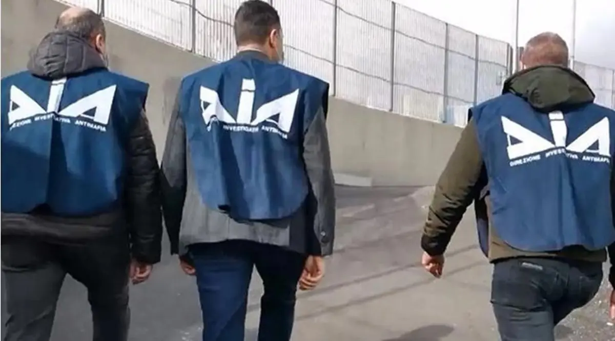 Milano, il padel appassiona anche la ‘ndrangheta: sequestrati otto campi da gioco