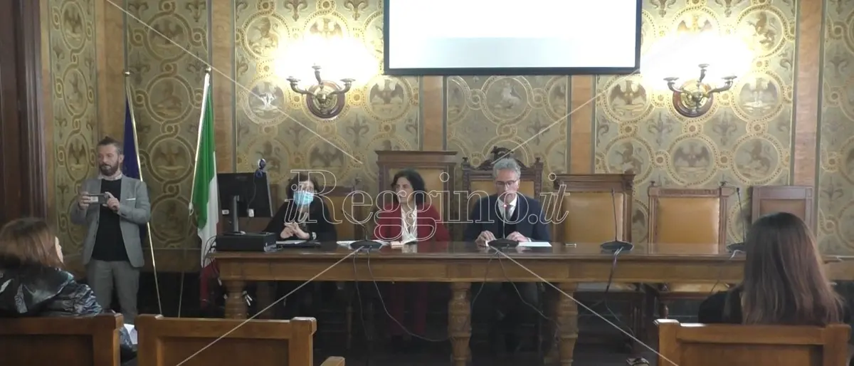 Reggio: cresce l’export delle imprese, ma la disoccupazione giovanile è alle stelle - VIDEO