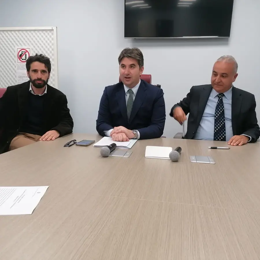 Legge elettorale, Lo Schiavo e Mammoliti propongono voto disgiunto e soglia di sbarramento al 3%