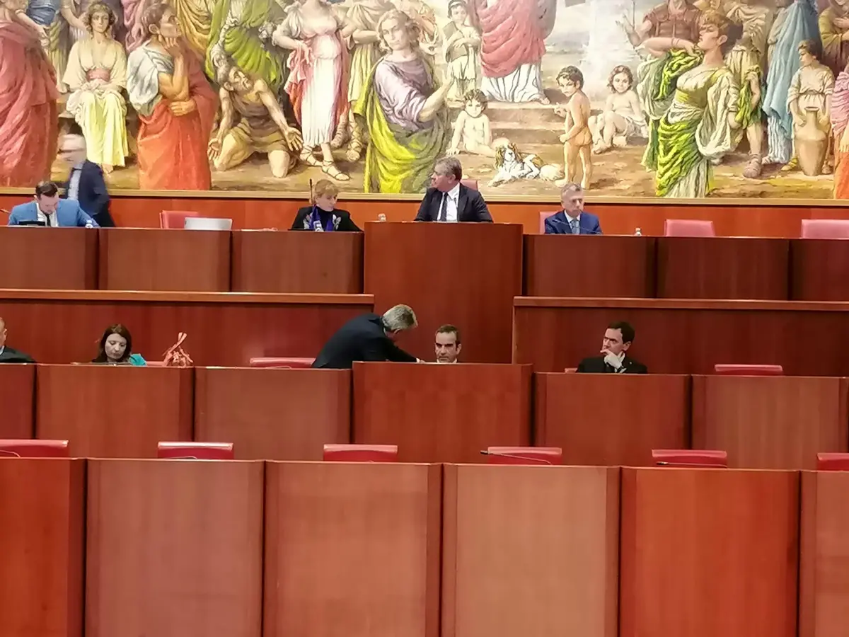 Consiglio regionale, disco verde alla manovra finanziaria