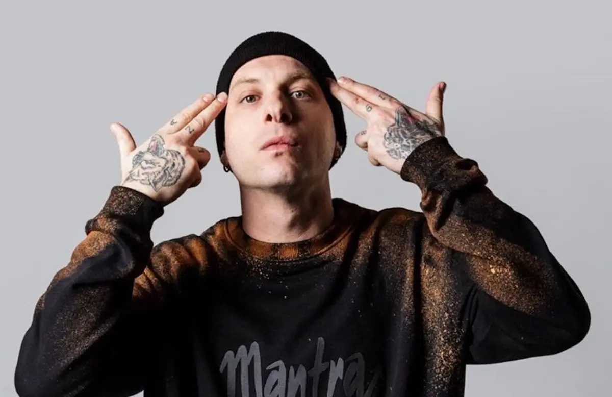 Cinquefrondi, tutto pronto per il concerto di Clementino