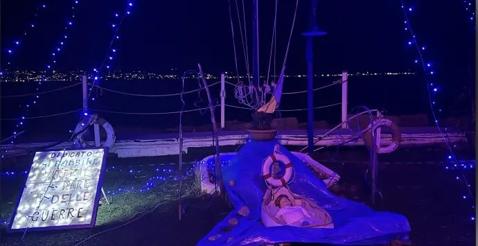Natale nel reggino, un presepe per ricordare i bimbi vittime del mare
