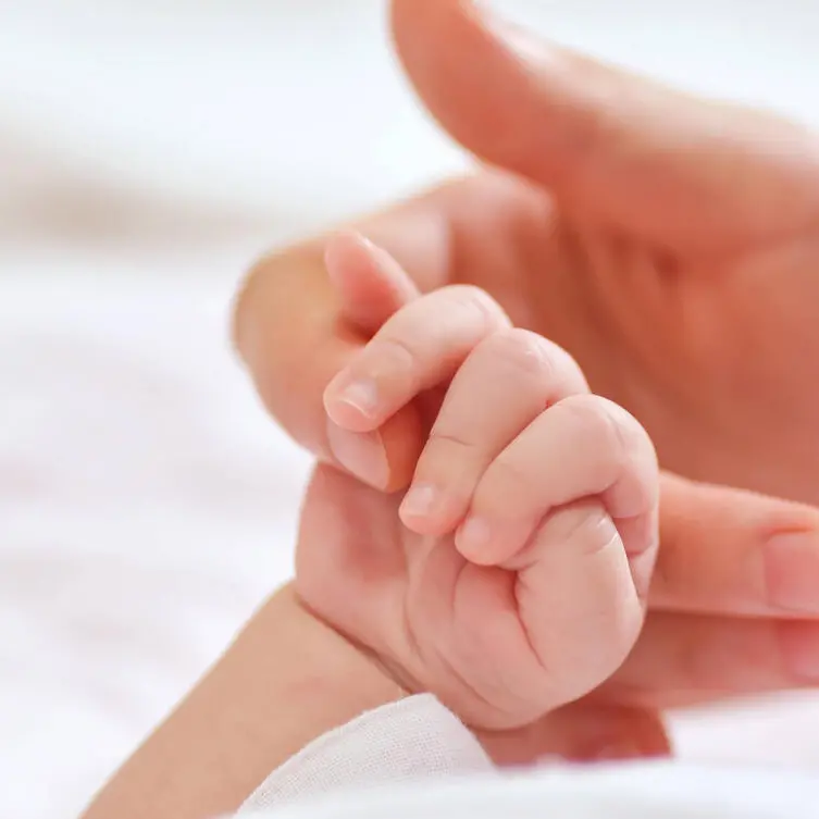 Reggio, è una bimba la prima nata nel 2023 al Gom