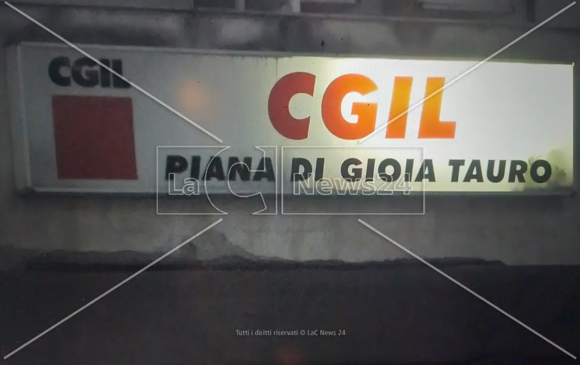 Gioia Tauro, la sede Cgil perde la storica autonomia: nasce la segreteria metropolitana