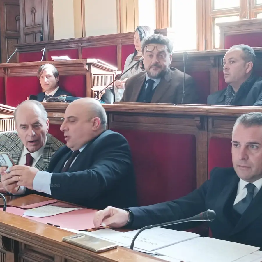 Sportello prioritario anagrafe Reggio, Marino: «Maggioranza divisa sulla mozione»