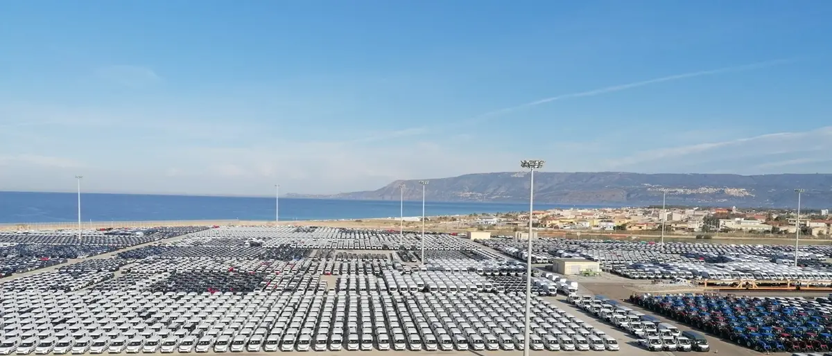 Porto di Gioia, Saccomanno: «Alle parole del Pd seguano i fatti»