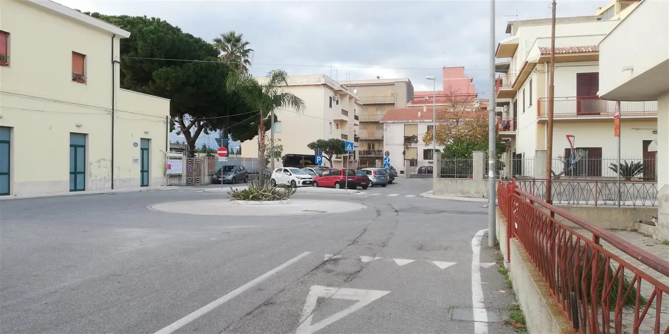 Lazzaro, l’Ancadic chiede all’Asp di aumentare il numero delle ambulanze