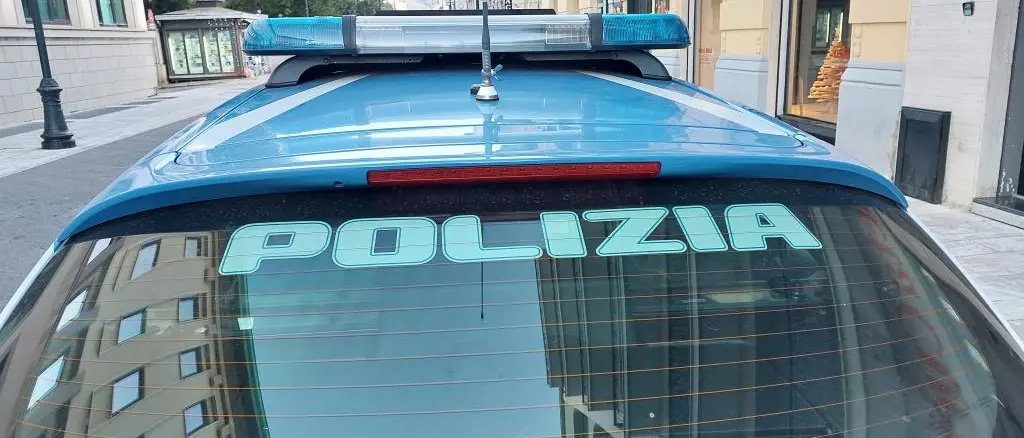 Reggio, arrestato 55enne per ricettazione, porto e detenzione illegale di armi