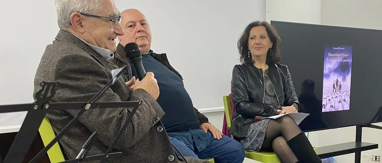 Sant'Ilario dello Ionio, presentato l'ultimo libro di Gioacchino Criaco