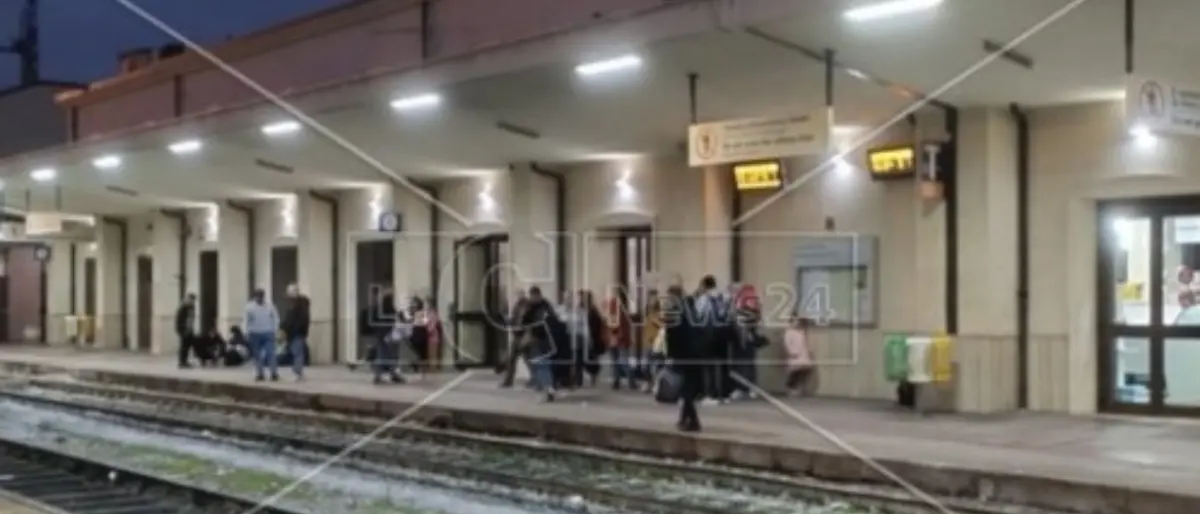 Storie di migranti sbarcati a Roccella e in viaggio verso la Germani e una nuova vita