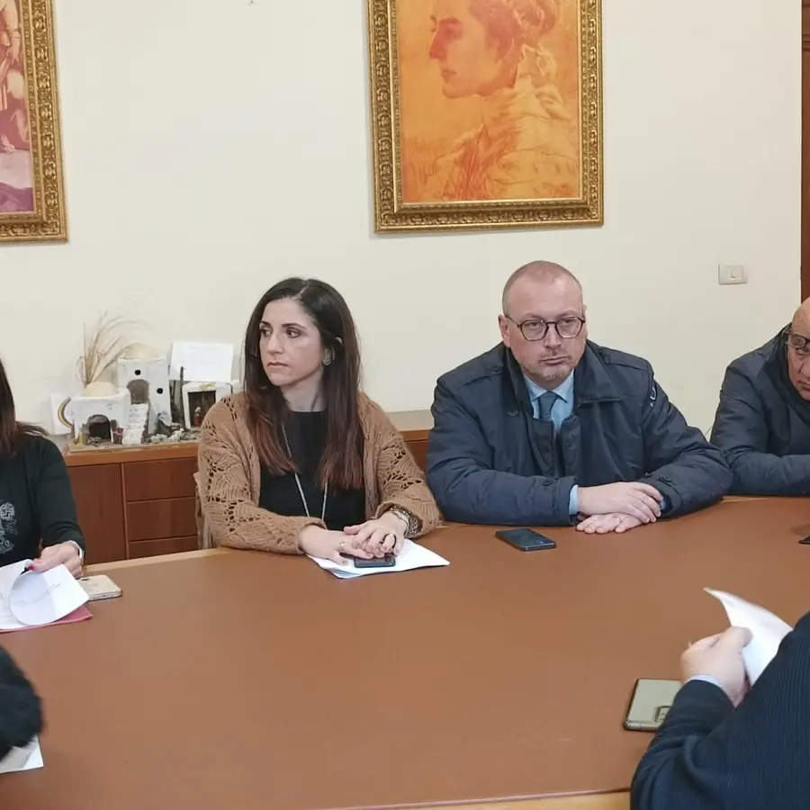 Comune di Reggio, esaminato in commissione il “Regolamento per il commercio su area privata”