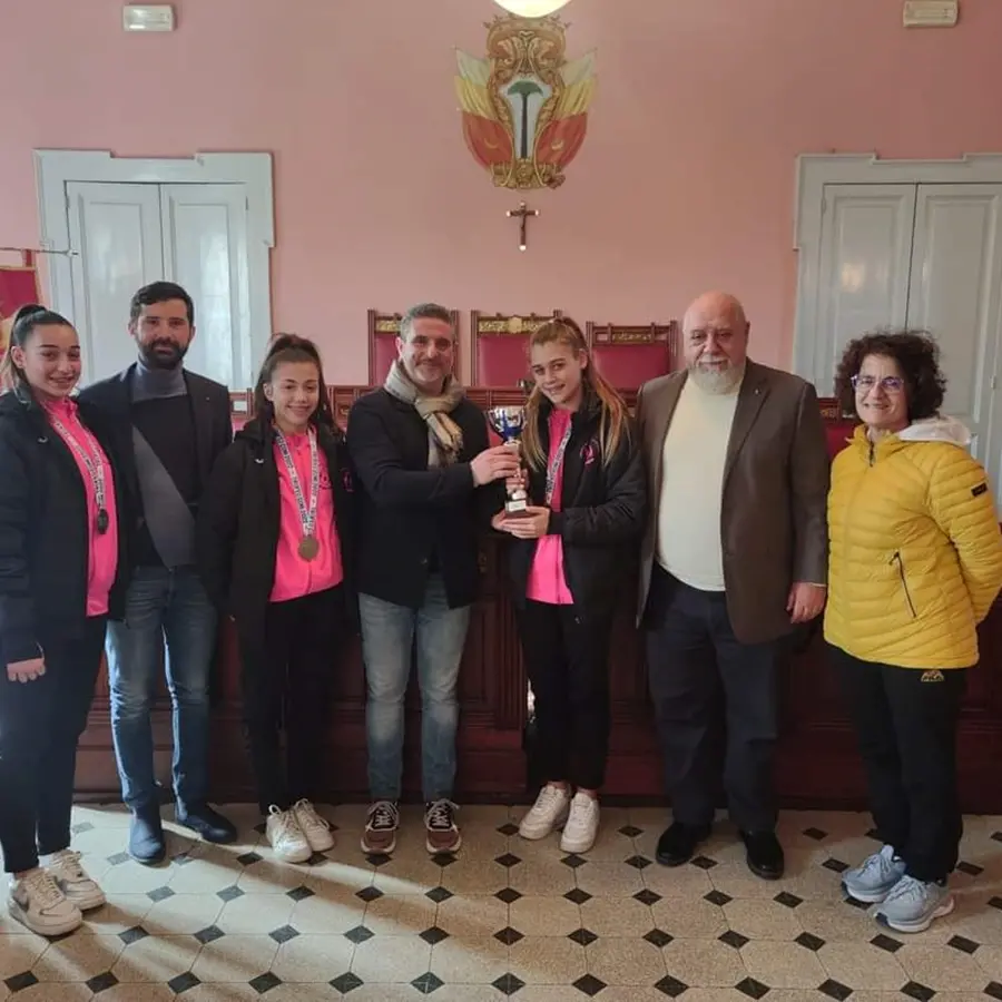 Palmi, stelle d’argento al merito sportivo a Ritmica Kolbe e Matteo Covello