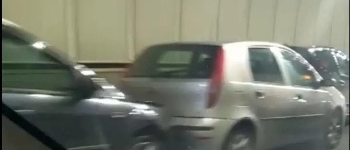 Reggio, maxi tamponamento in autostrada: lunghe file e traffico in tilt