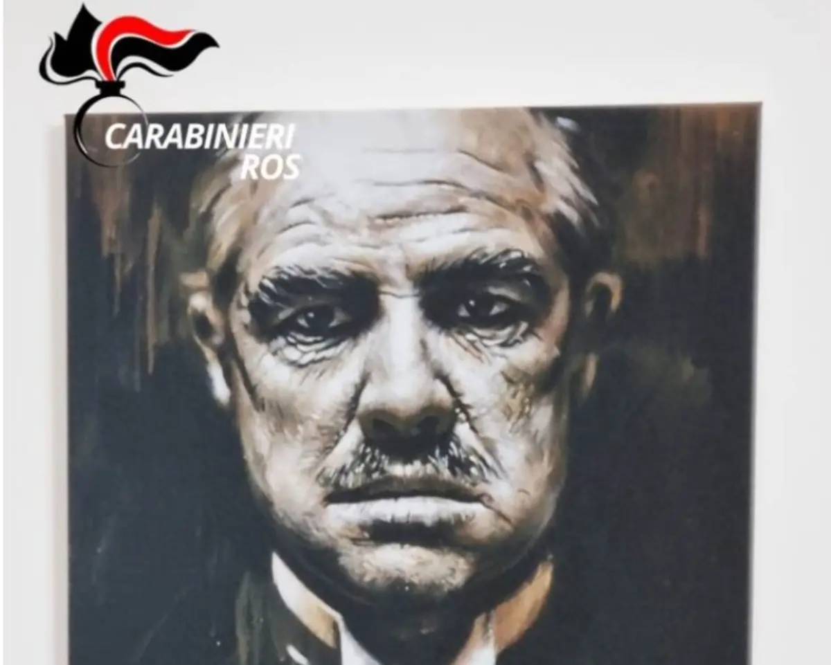 Messina Denaro, nel primo covo scoperto un poster de “Il padrino”