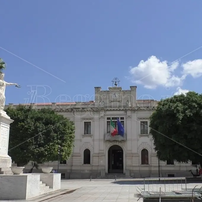 Scuole a Reggio, Briante: «Per trasferire le 14 classi di Catona attendiamo l’atto della Regione. Il plesso Pythagoras rimarrà a Ravagnese»
